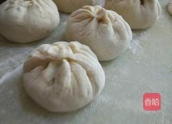 韭菜鸡蛋包子的做法图解7