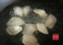 油煎酸菜饺的做法图解2