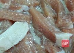 炸猪柳的做法图解1