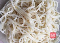 开胃香辣面条的做法图解9