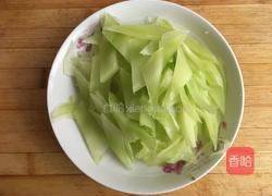 莴笋肉丝的做法图解1