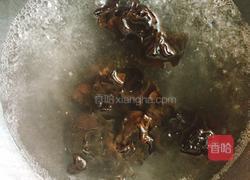 凉拌西芹的做法图解5