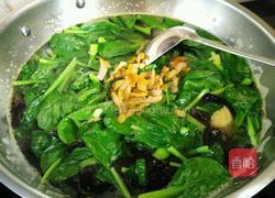 榨菜木耳青菜汤的做法图解5