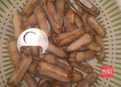 爆炒蛏子的做法图解1
