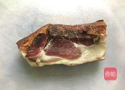 莴笋炒腊肉的做法图解1