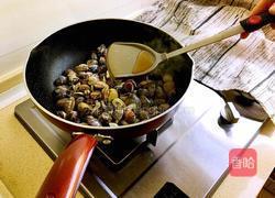 爆炒辣蛤蜊的做法图解5