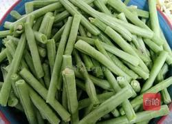 长豆角烧肉的做法图解1