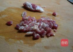 三丁炒肉粒的做法图解2