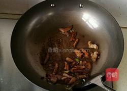 蒜苔炒肉的做法图解4