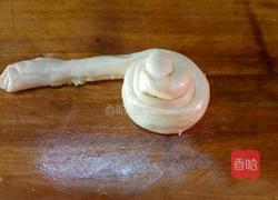 葱香油饼的做法图解7