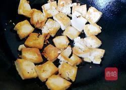 豆腐炖槐花的做法图解5