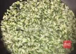 槐花猪肉馅的做法图解3