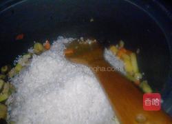 电饭锅版–土豆香菇焖饭的做法图解6