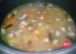 电饭锅版–土豆香菇焖饭的做法图解7