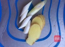 筒骨羊肚菌汤的做法图解6