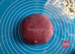 紫薯玫瑰馒头的做法图解5