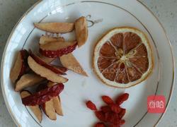 红枣枸杞柠檬茶的做法图解3