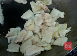 姜甜椒炒肉的做法图解2