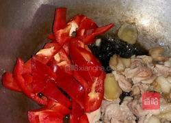 姜甜椒炒肉的做法图解5