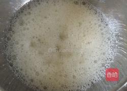 八寸标准戚风的做法图解2