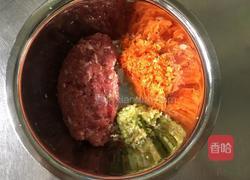 馄饨的包法的做法图解3