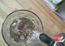 枸杞贡菊八宝茶的做法图解5