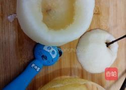 黑糖莲子百合炖雪梨的做法图解4