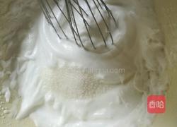 戚风蛋糕的做法图解8