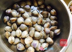 酱爆白蛤的做法图解1