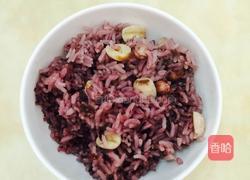 紫米鱿鱼炒饭的做法图解1