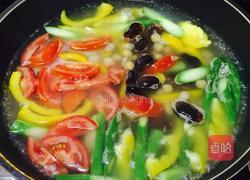 五彩杂蔬的做法图解3