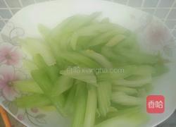 西芹炒牛肉的做法图解5