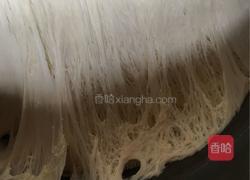 肉松香肠发面饼的做法图解1