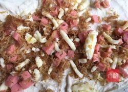 肉松香肠发面饼的做法图解3