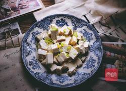一清二白的 小葱拌豆腐的做法图解8