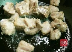 糖醋排骨的做法图解4