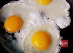 糖醋鸡蛋的做法图解1