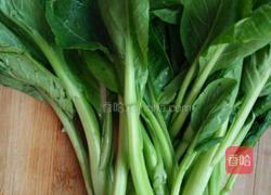 白灼菜心的做法图解1