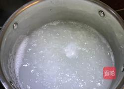 皮蛋肉末粥的做法图解4