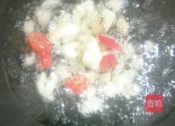 豆腐干炒灯笼椒的做法图解3