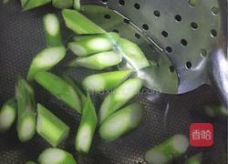 芦笋炒虾仁的做法图解5