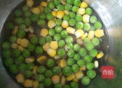 酱油炒饭的做法图解1
