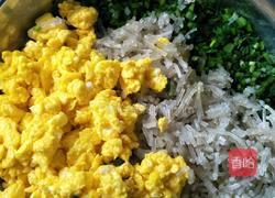 素三馅（韭菜粉丝鸡蛋）大包子的做法图解9