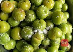 酸李子的做法图解3