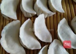 韭菜鸡蛋馅饺子的做法图解5