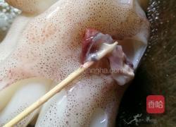 鱿鱼须炒荷兰豆的做法图解3