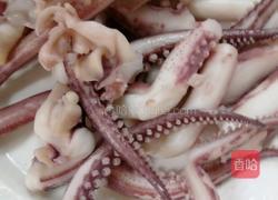 鱿鱼须炒荷兰豆的做法图解6