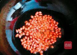 油爆花生米的做法图解2