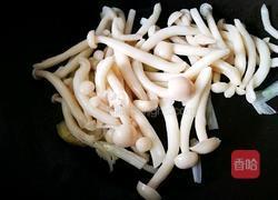 「Cathy边吃边营养」海鲜菇丸子靓汤的做法图解10