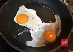 鸡蛋炒米粉的做法图解2